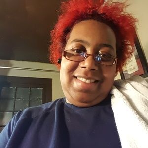 Meet your Posher, Lakisha